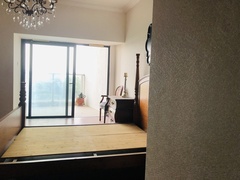 F77578F7-CCD6-46A5-9604-24461CFECC1C