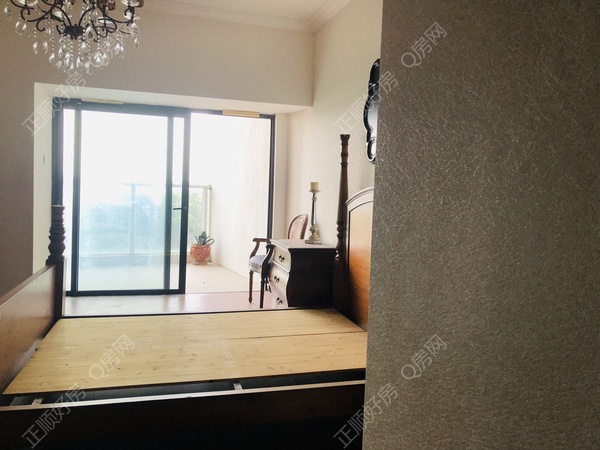 F77578F7-CCD6-46A5-9604-24461CFECC1C