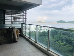 6EF0D4BC-3BA6-4FE0-B6B1-13ACADAD76C7