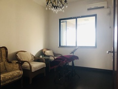 8AAA2AE9-2AD4-481E-B579-FE6B7E67E685