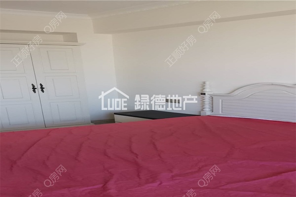 s5C01AB93F0004E918144FABCB97B7074.jpg