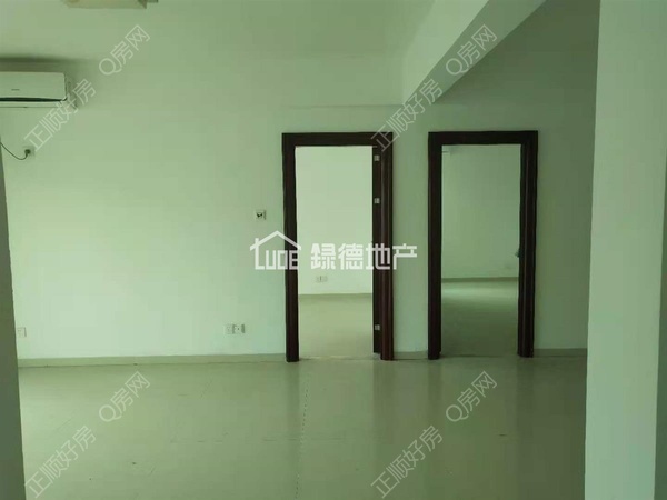 s07B46CD3DBD24D85B78F4AEC67374FE5.jpg