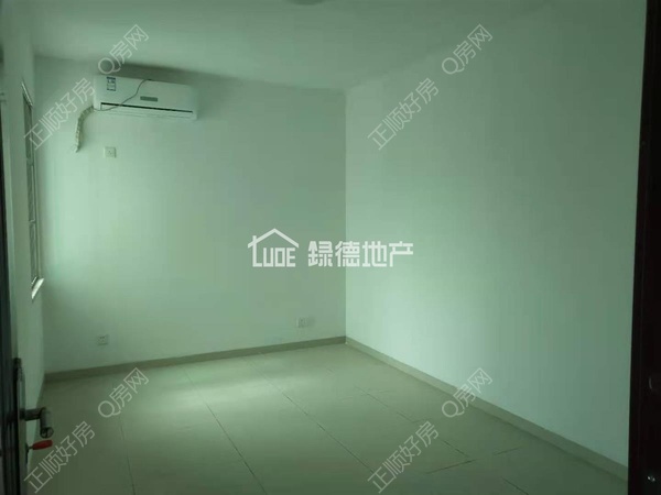 s6AB6D129511C422F810668682448F8E7.jpg