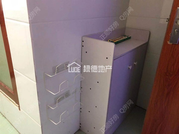 s80BB617A7ABE42E1B470F0402EFCCFE6.jpg