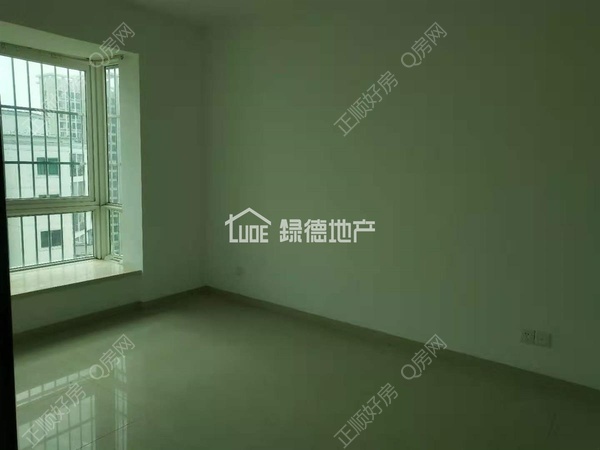 s9DF84840752E4993BD27F0B9355EF269.jpg