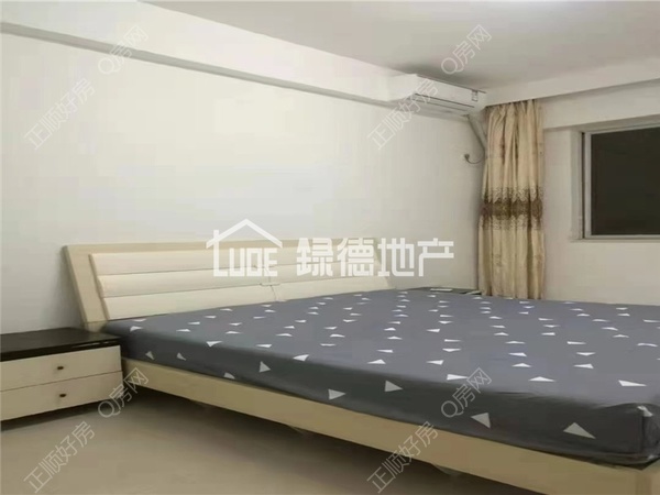 s4686F0FBCEF7424995F6437FFA57C282.jpg