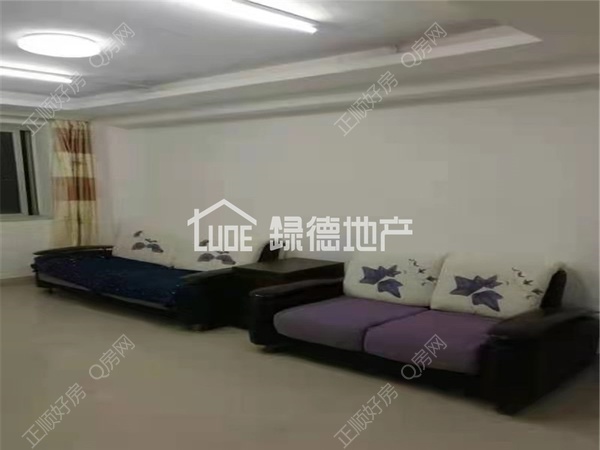 s7923671C93514CC9B39BABF40B0B73E8.jpg