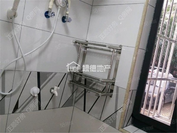s90DB9998783E4065AED5C457BBBDC5DE.jpg