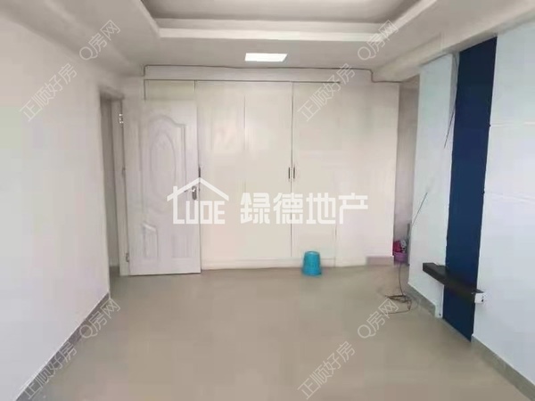 sA0AF6C25AABB4CF6B6F5D8BA9FE2FD61.jpg