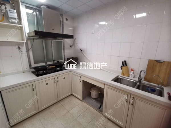 sD8C9EEB77E794689B5622E6D16AA20CF.jpg