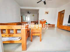 客厅阳台看过去